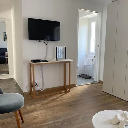 Apartment Avec Terrasse Et Vue Calcatoggio (Corsica)